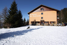 Carica l'immagine nel visualizzatore di Gallery, Riserva Appartamento | 4 ospiti max. Residence LeBaite